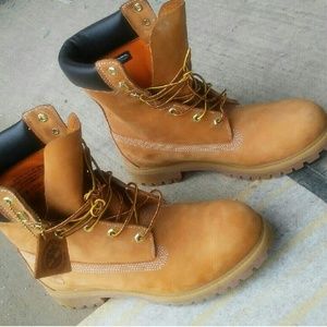 8" Wheat Timberland Boot